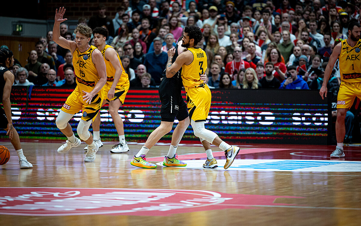 20250304 Wue Baskets Athen 22 20250304 Wue Baskets Athen 22