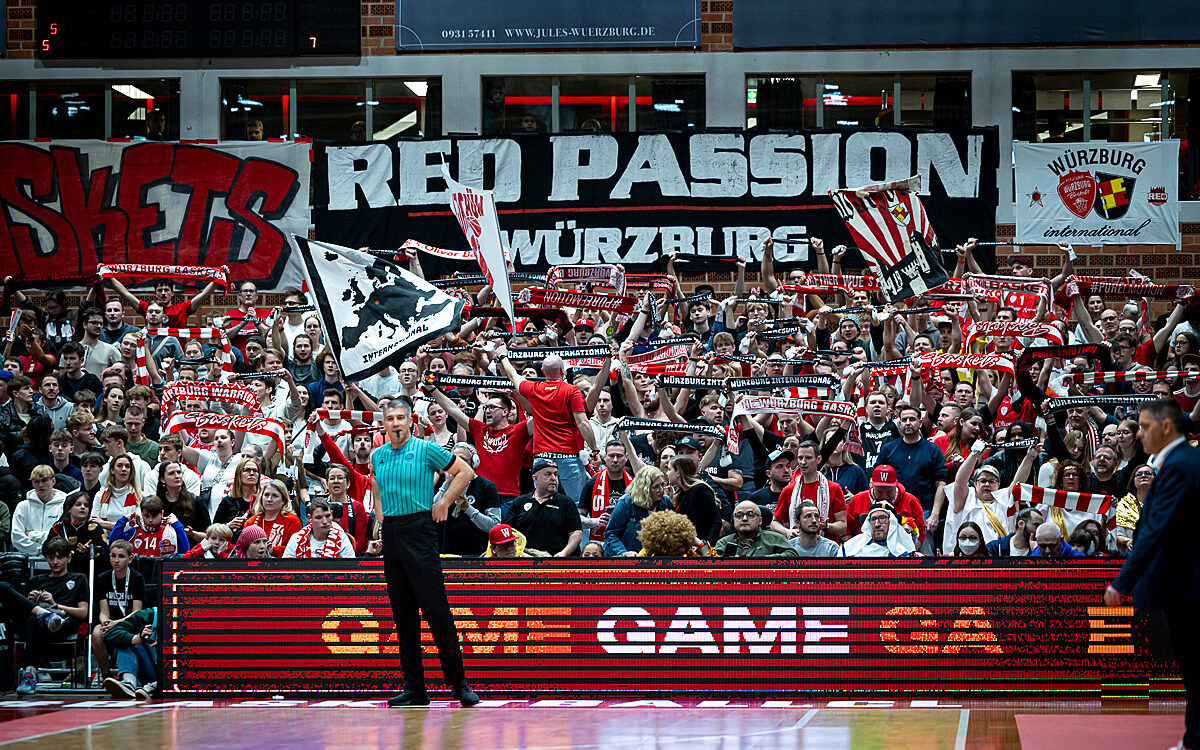 20250304 Wue Baskets Athen 23 20250304 Wue Baskets Athen 23