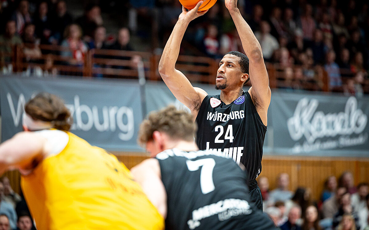 20250304 Wue Baskets Athen 38 20250304 Wue Baskets Athen 38