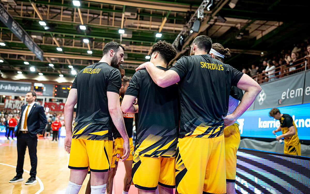 20250304 Wue Baskets Athen 4 20250304 Wue Baskets Athen 4