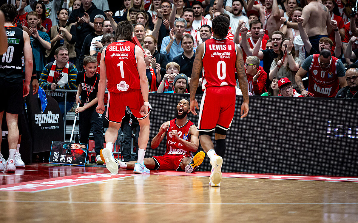 20250414 Wuerzburg Ulm 20 20250414 Wuerzburg Ulm 20