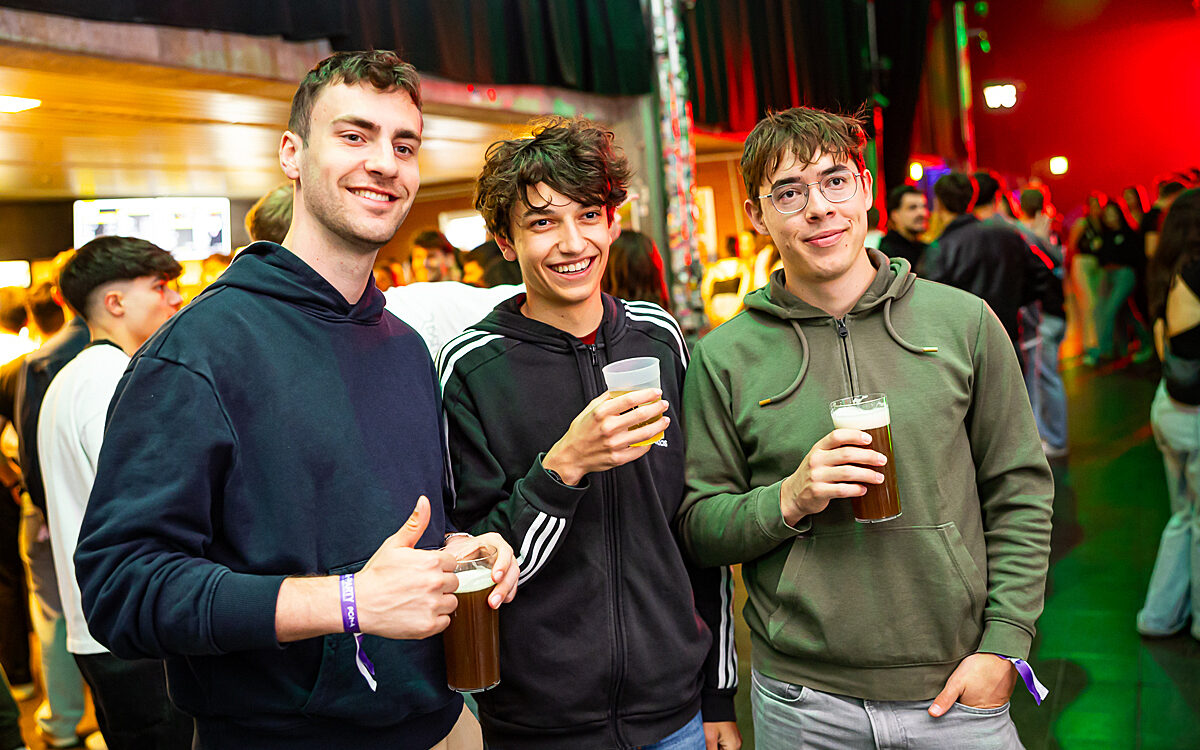 20250424 Mensa Party 32 20250424 Mensa Party 32