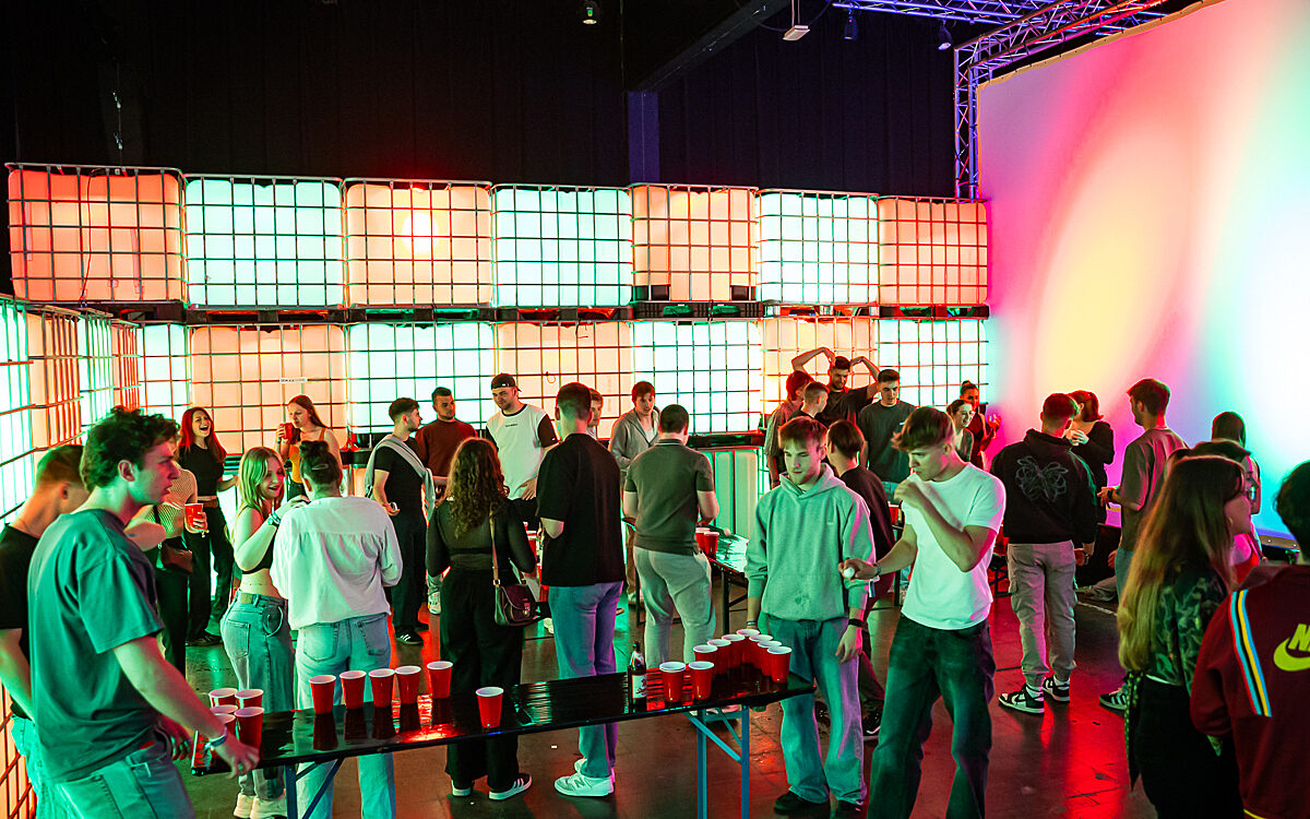 20250424 Mensa Party 35 20250424 Mensa Party 35