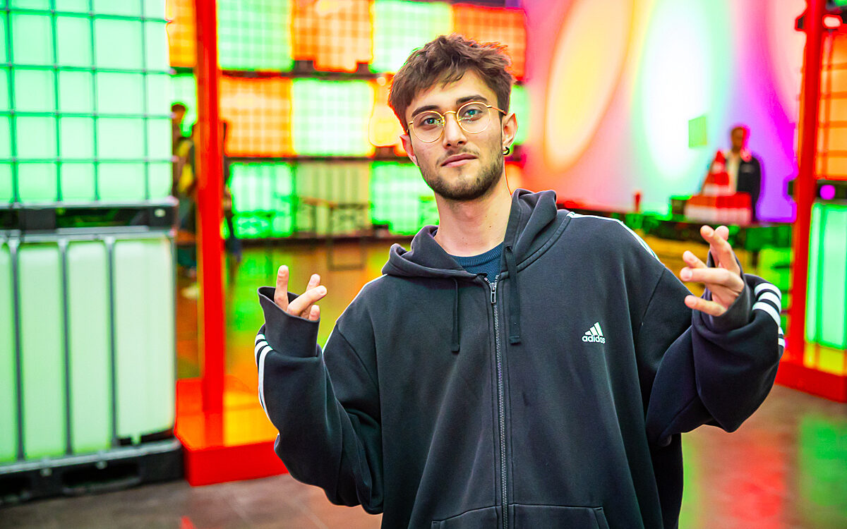 20250424 Mensa Party 4 20250424 Mensa Party 4