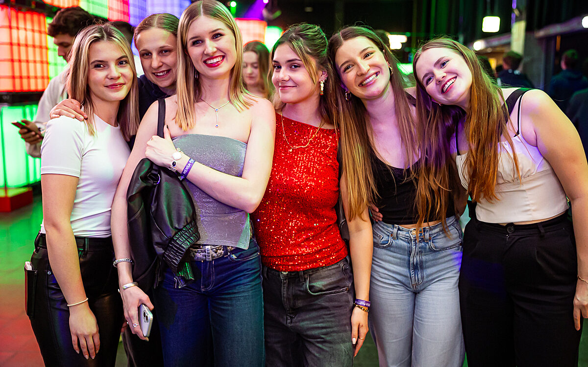 20250425 Mensa Party 50 20250425 Mensa Party 50