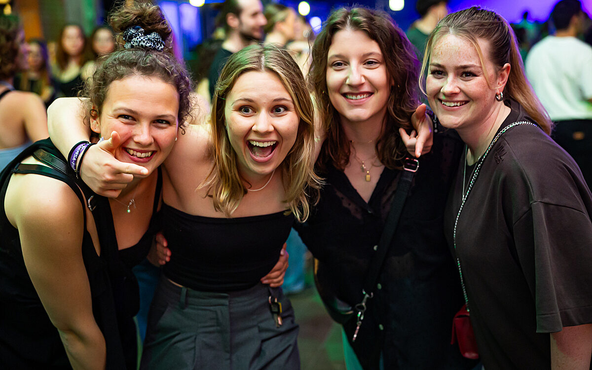 20250425 Mensa Party 70 20250425 Mensa Party 70