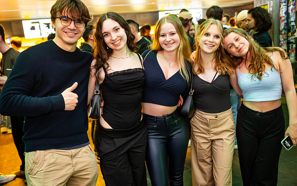 20250425 Mensa Party 77 20250425 Mensa Party 77