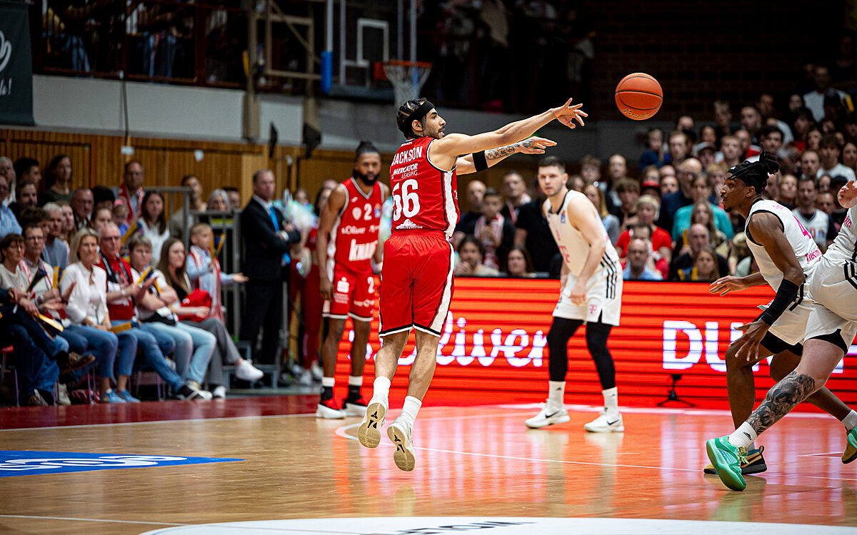 20250426 Wuerzburg Bonn 18 20250426 Wuerzburg Bonn 18