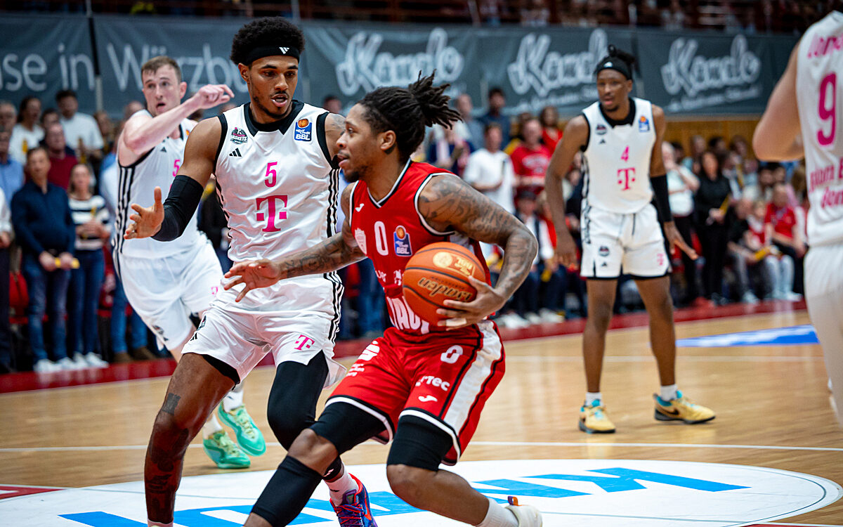 20250426 Wuerzburg Bonn 25 20250426 Wuerzburg Bonn 25