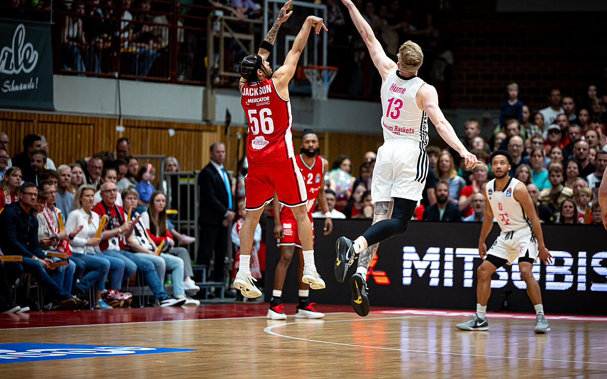 20250426 Wuerzburg Bonn 6 20250426 Wuerzburg Bonn 6