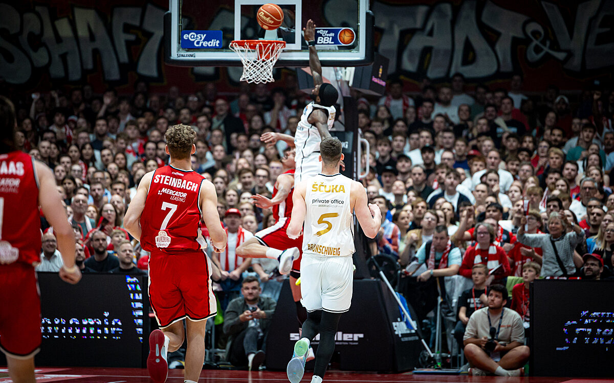 20250521 Wuerzburg Braunschweig 19 20250521 Wuerzburg Braunschweig 19