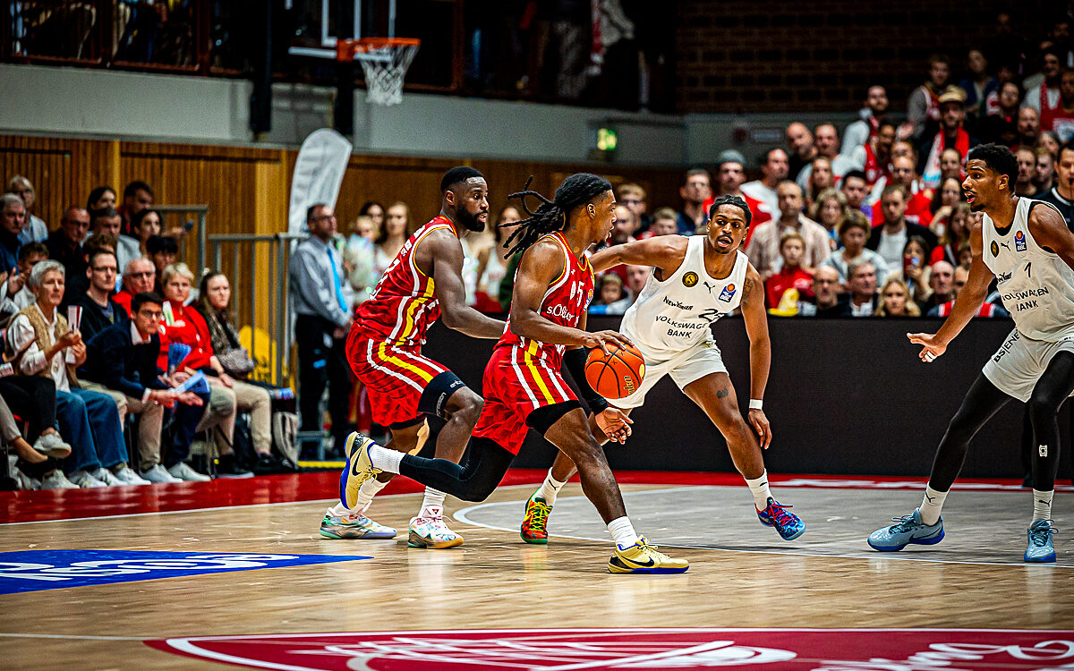 20251002 Wuerzburg Braunschweig24 20251002 Wuerzburg Braunschweig24