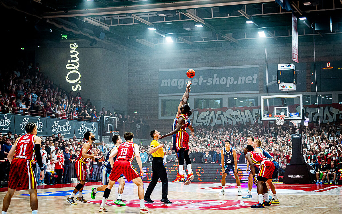 20251011 Wuerzburg Alba Berlin 13 20251011 Wuerzburg Alba Berlin 13