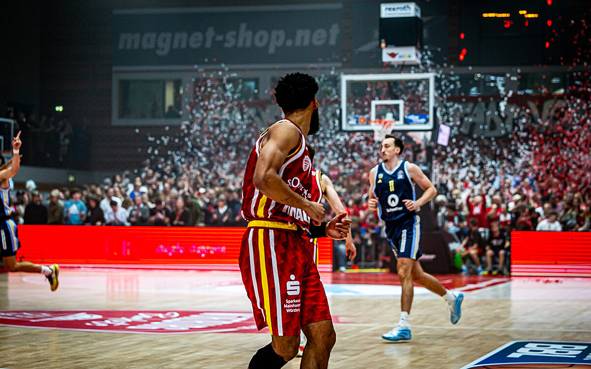 20251011 Wuerzburg Alba Berlin 15 20251011 Wuerzburg Alba Berlin 15