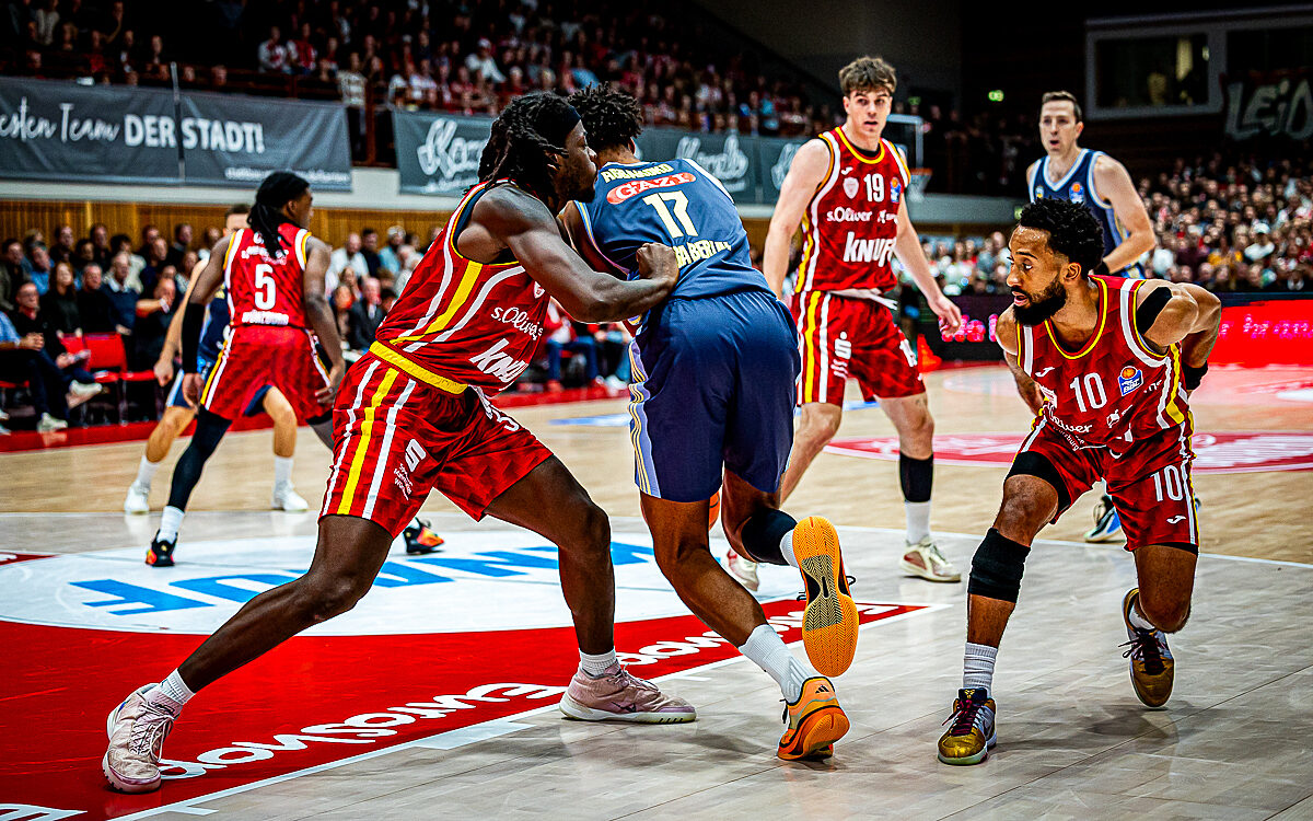 20251011 Wuerzburg Alba Berlin 30 20251011 Wuerzburg Alba Berlin 30