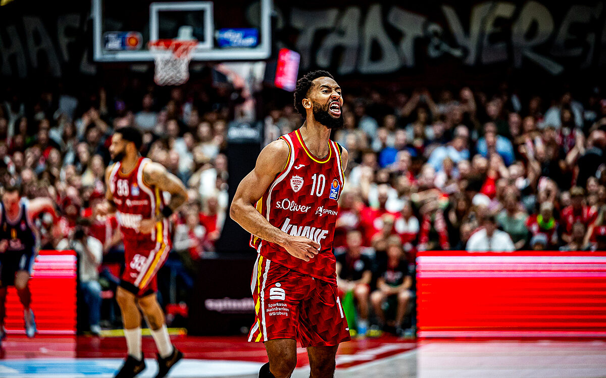 20251011 Wuerzburg Alba Berlin 46 20251011 Wuerzburg Alba Berlin 46