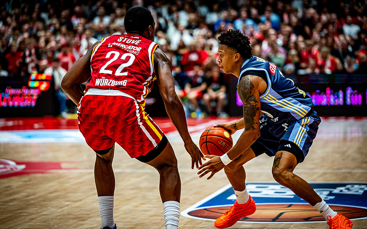 20251011 Wuerzburg Alba Berlin 53 20251011 Wuerzburg Alba Berlin 53