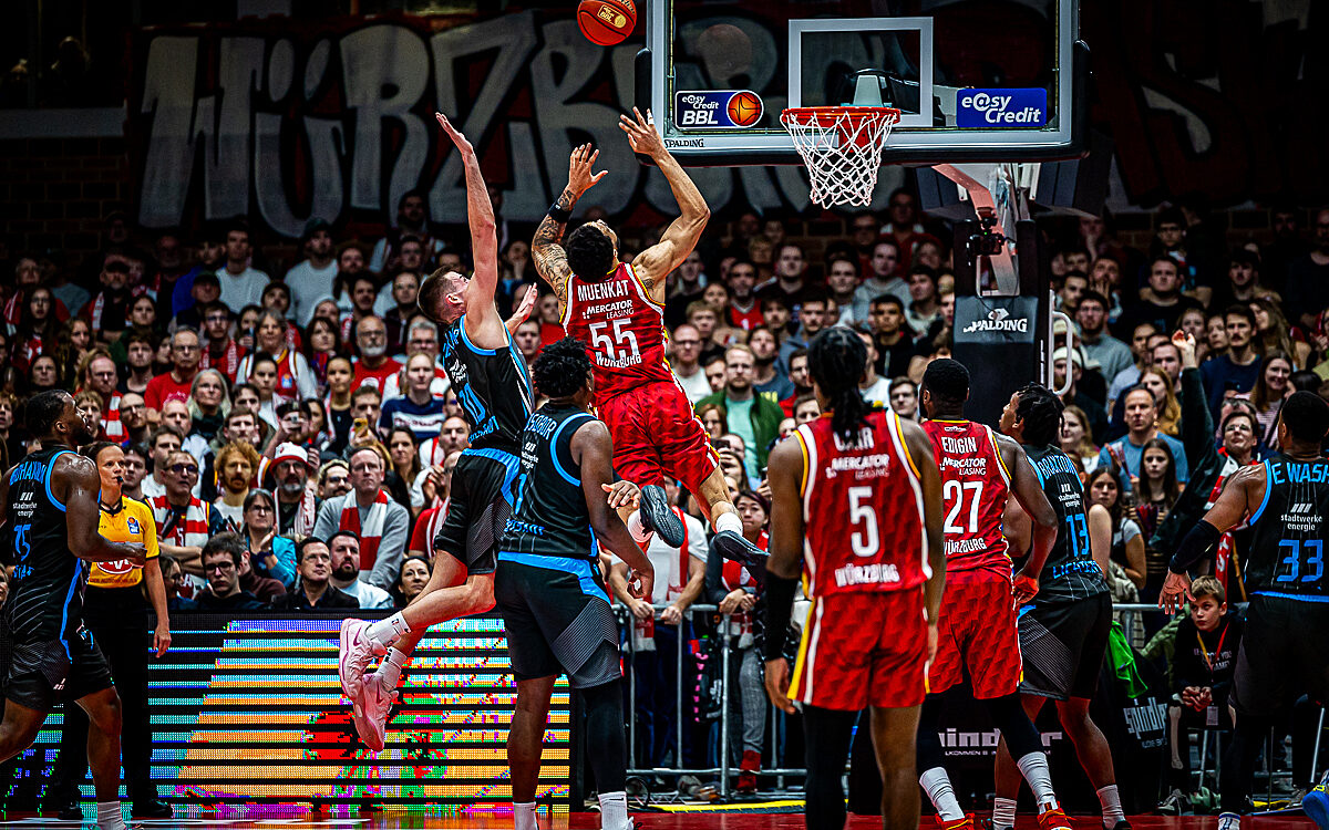 20251031 Wuerzburg Jena 19 20251031 Wuerzburg Jena 19