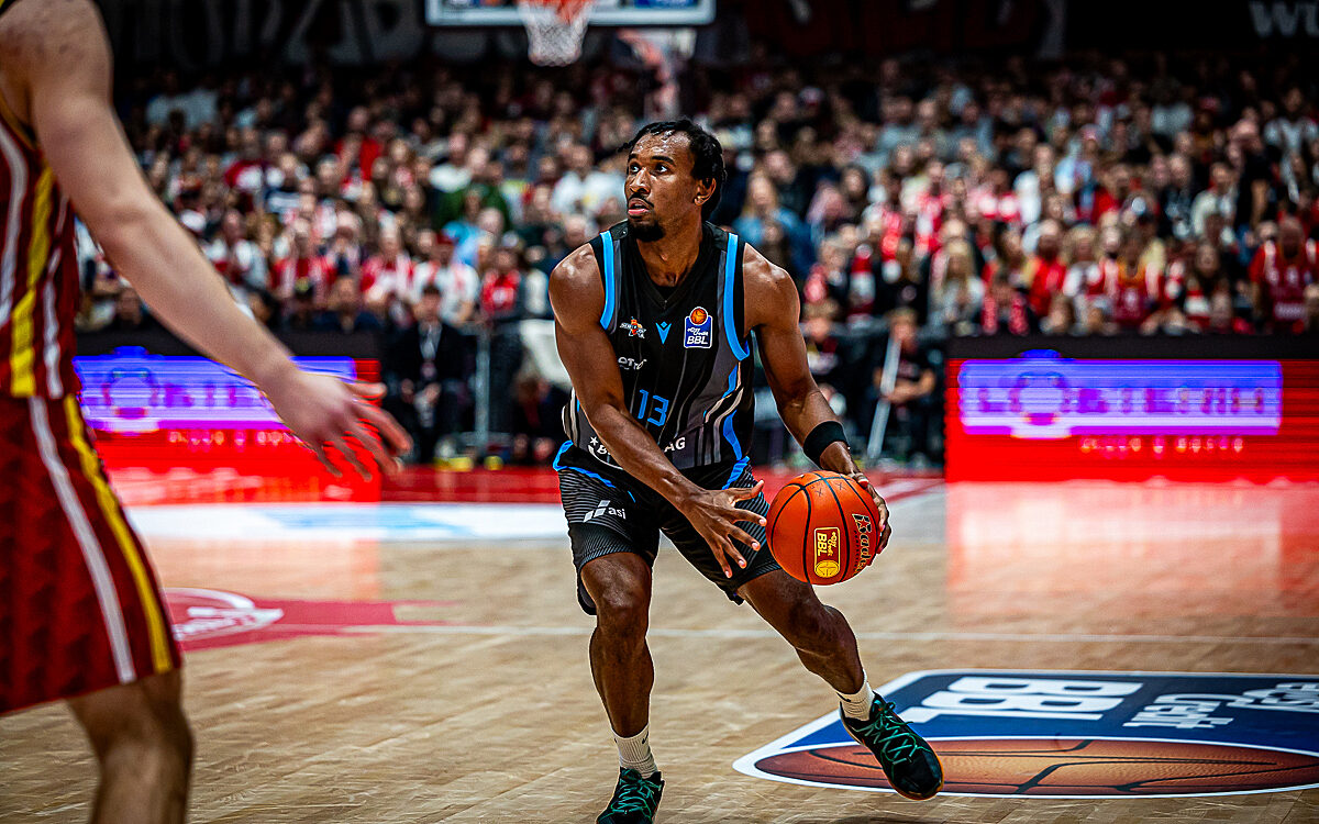 20251031 Wuerzburg Jena 9 20251031 Wuerzburg Jena 9