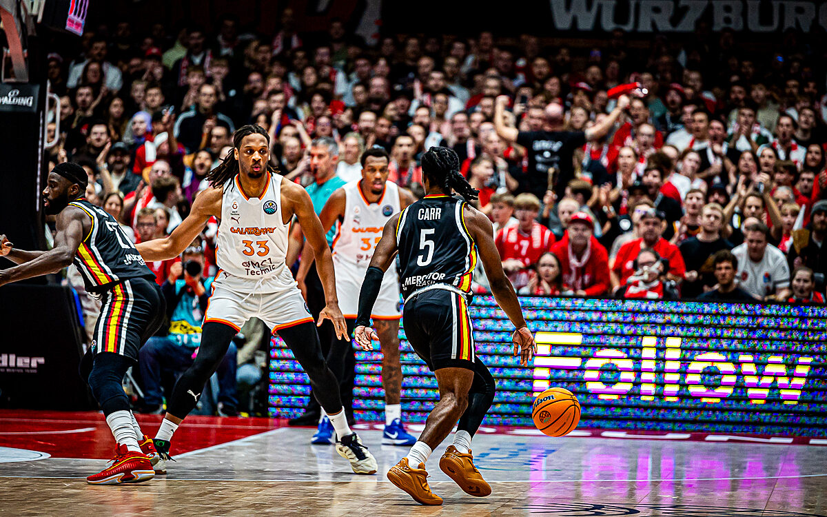 20251104 Wuerzburg Galatasary MCT Technic 58 20251104 Wuerzburg Galatasary MCT Technic 58