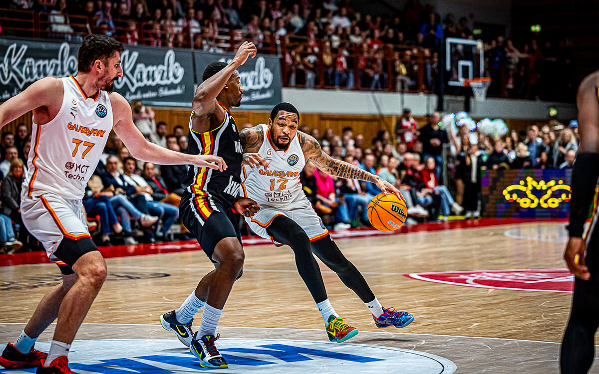 20251104 Wuerzburg Galatasary MCT Technic 63 20251104 Wuerzburg Galatasary MCT Technic 63