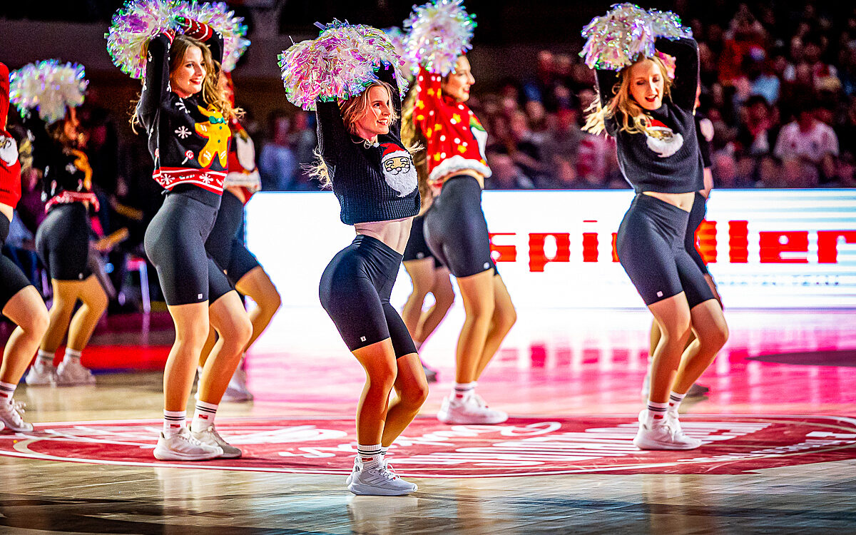 20251221 Wuerzburg Syntainic 25 20251221 Wuerzburg Syntainic 25