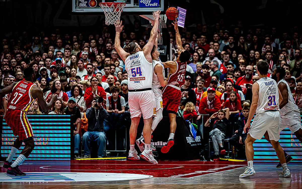 20251221 Wuerzburg Syntainic 31 20251221 Wuerzburg Syntainic 31