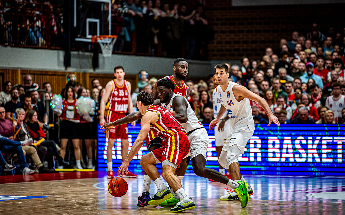 20251221 Wuerzburg Syntainic 34 20251221 Wuerzburg Syntainic 34