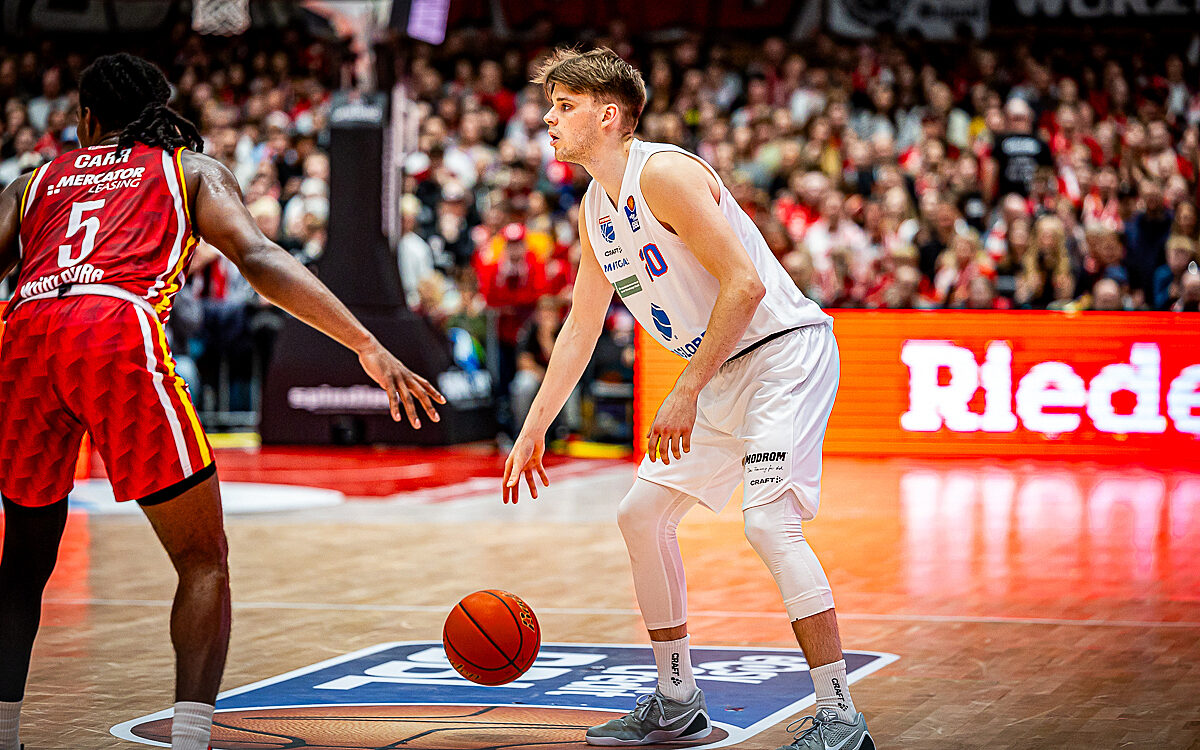 20251221 Wuerzburg Syntainic 39 20251221 Wuerzburg Syntainic 39