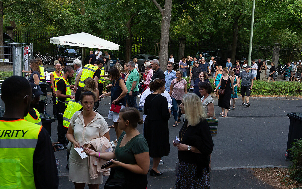 220723 Sting 01 2 220723 Sting 01 2