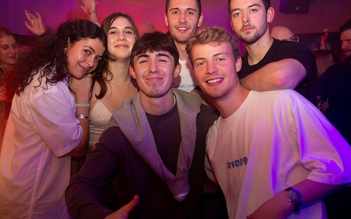 221120 Zaubi R 14 221120 Zaubi R 14