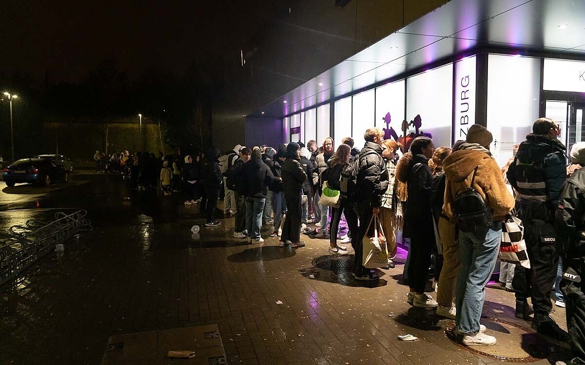 221202 Eisbahn 01 221202 Eisbahn 01