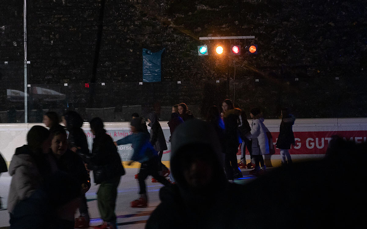 221202 Eisbahn 02 221202 Eisbahn 02