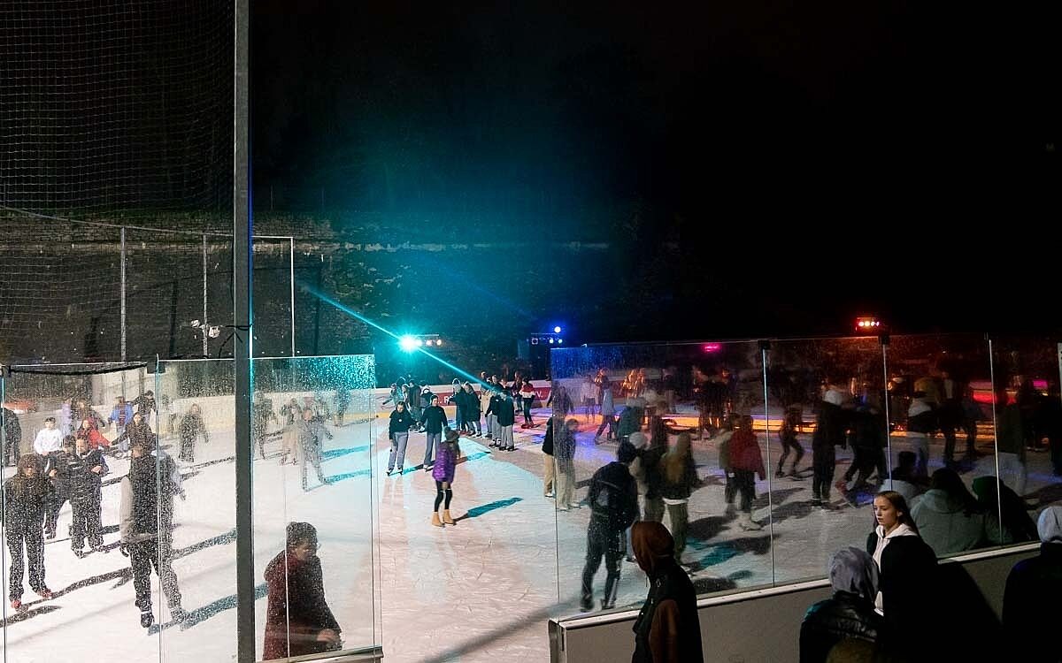 221202 Eisbahn 12 221202 Eisbahn 12