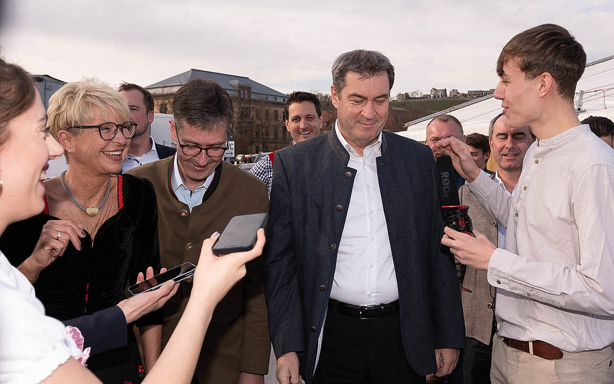 230318 Fruehjahrsvolksfest 01 5 230318 Fruehjahrsvolksfest 01 5