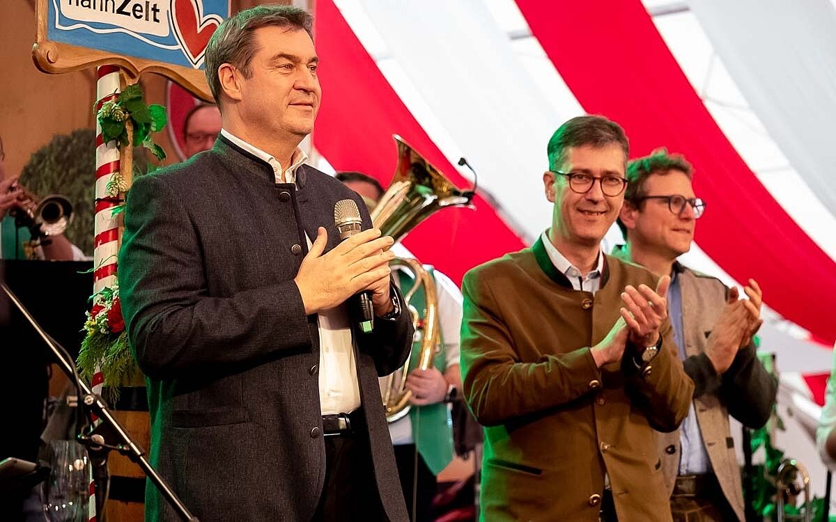 230318 Fruehjahrsvolksfest 01 230318 Fruehjahrsvolksfest 01