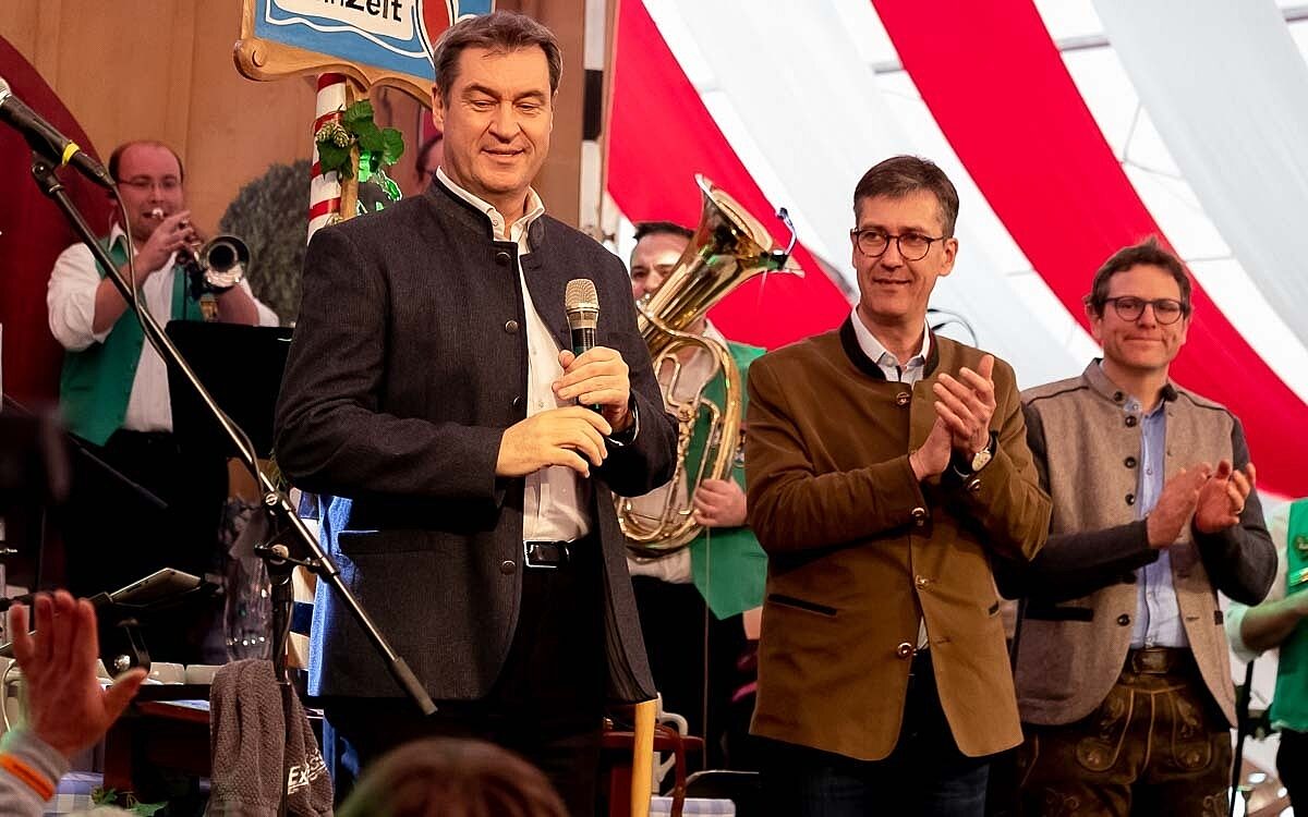 230318 Fruehjahrsvolksfest 08 2 230318 Fruehjahrsvolksfest 08 2