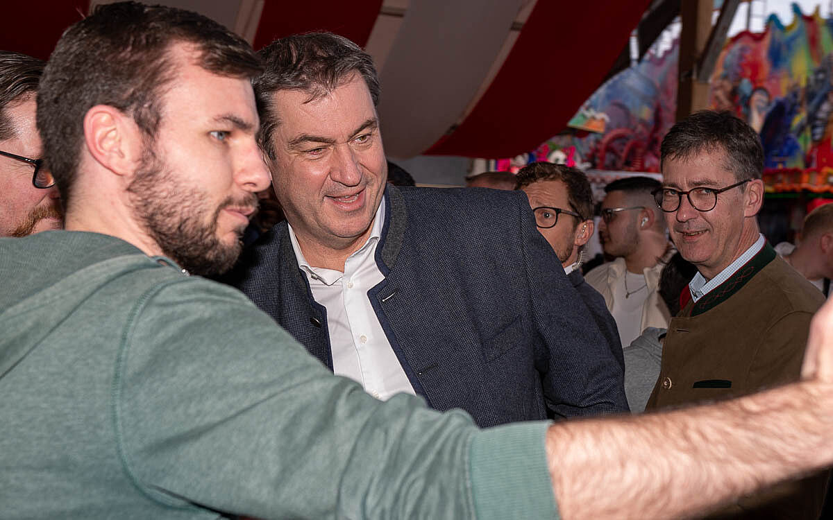 230318 Fruehjahrsvolksfest 09 3 230318 Fruehjahrsvolksfest 09 3