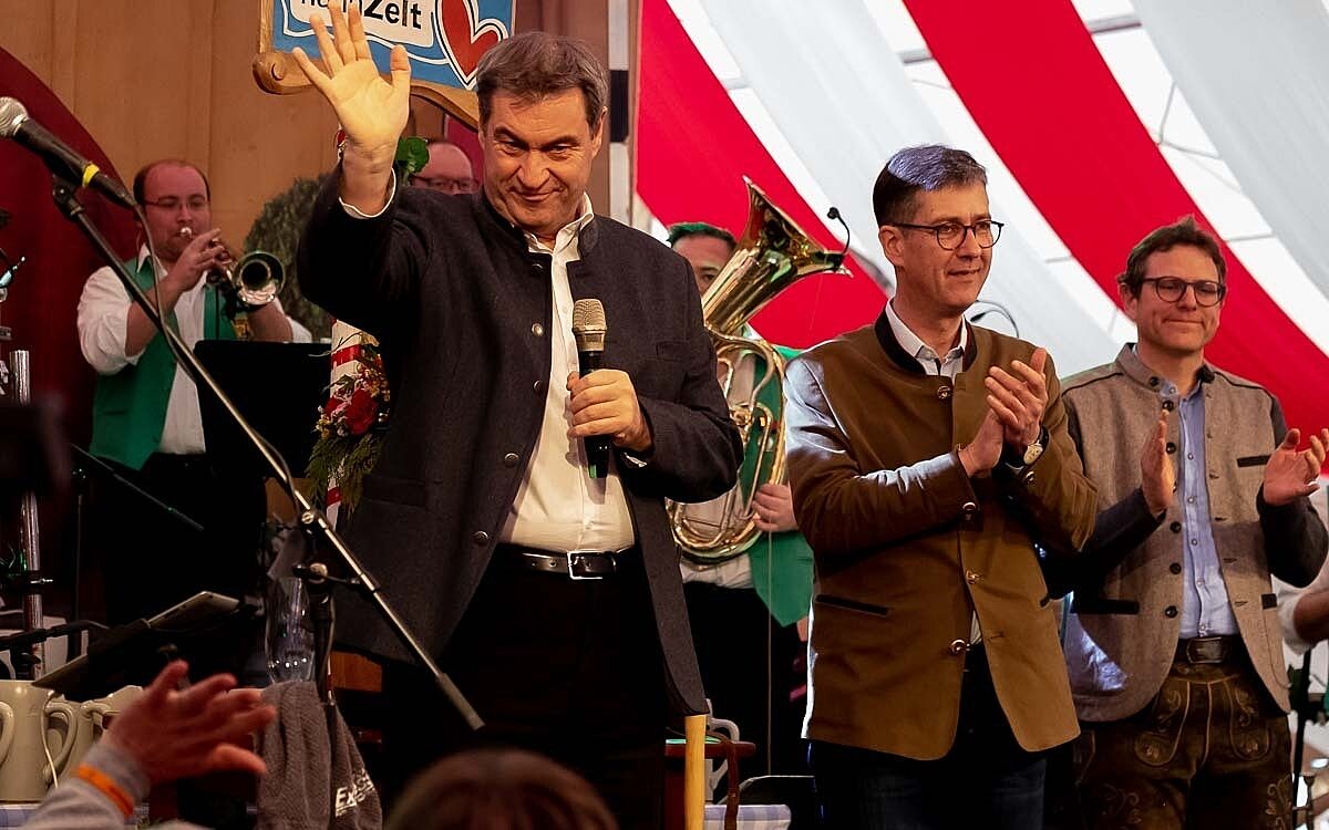 230318 Fruehjahrsvolksfest 10 2 230318 Fruehjahrsvolksfest 10 2
