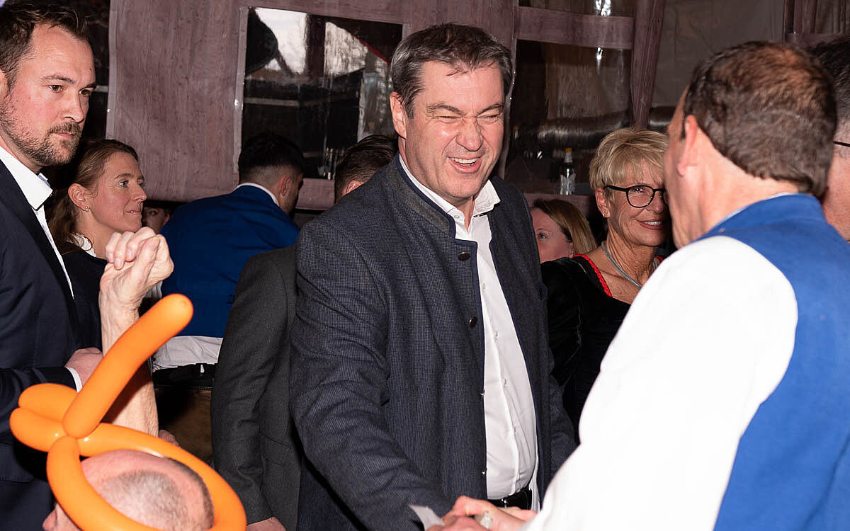 230318 Fruehjahrsvolksfest 10 3 230318 Fruehjahrsvolksfest 10 3