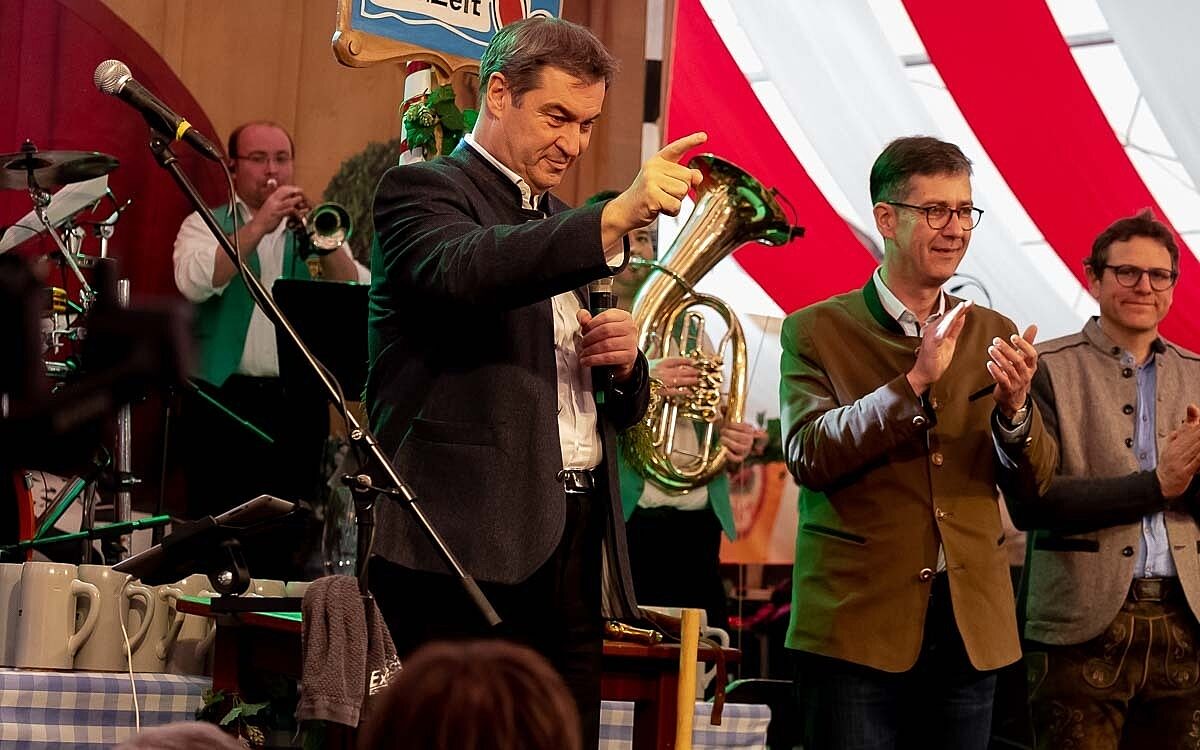 230318 Fruehjahrsvolksfest 12 2 230318 Fruehjahrsvolksfest 12 2