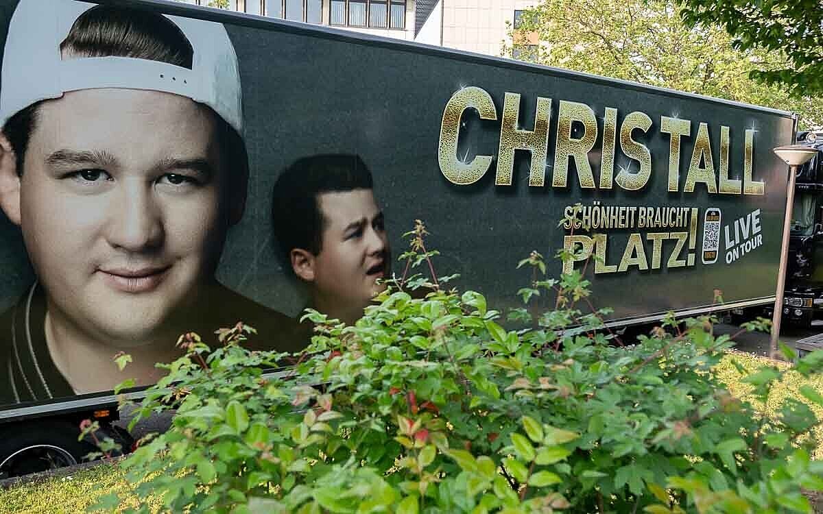 230521 Chris Tall 05 2 230521 Chris Tall 05 2