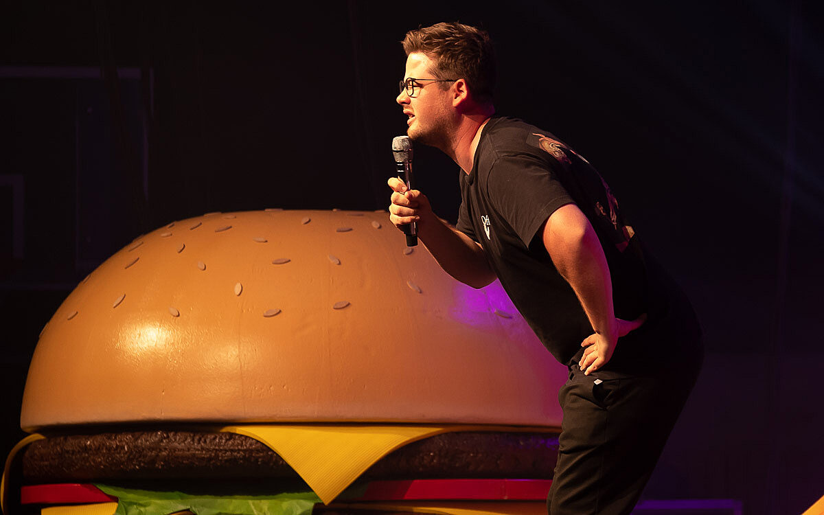 230521 Chris Tall 09 230521 Chris Tall 09