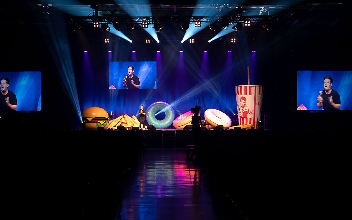 230521 Chris Tall 10 230521 Chris Tall 10