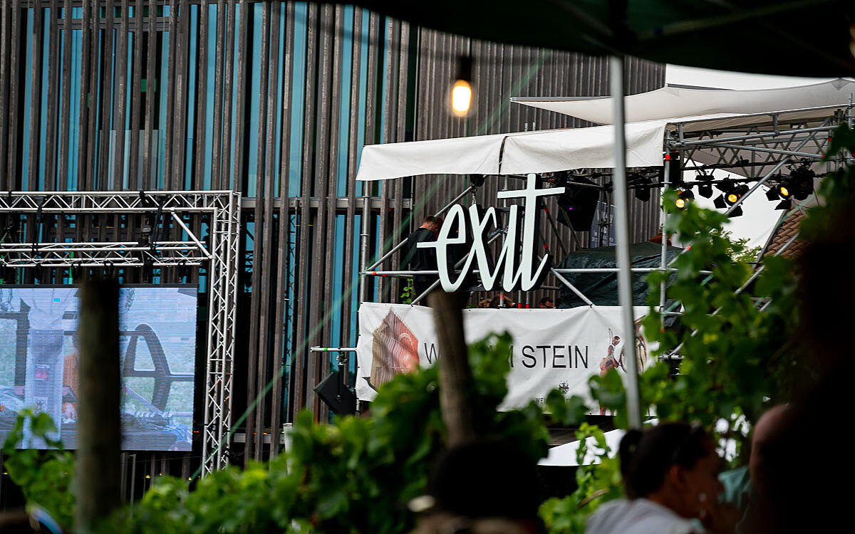 230723 wein am stein 2 07 230723 wein am stein 2 07