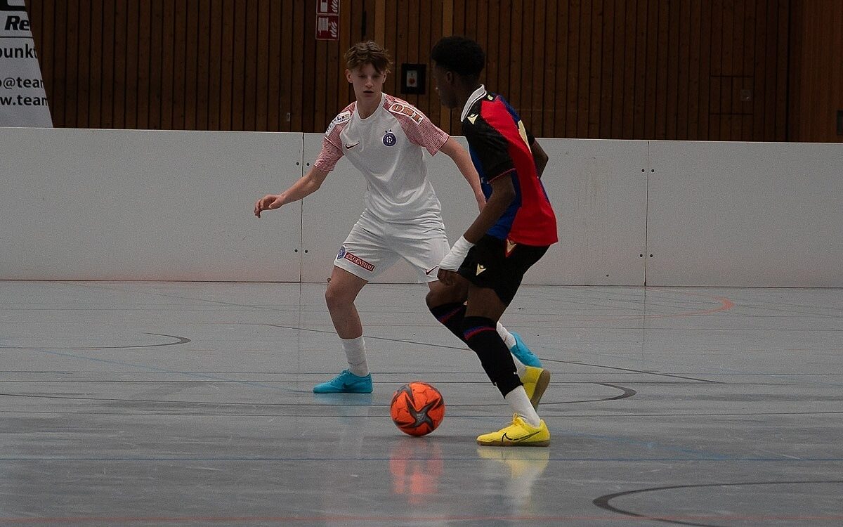 240114 hallenfussball t 02 240114 hallenfussball t 02