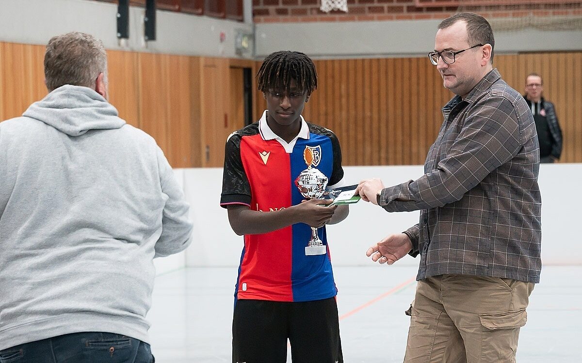 240114 hallenfussball t 06 240114 hallenfussball t 06