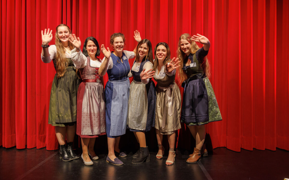 Bayerische Bierkoenigin Kandidatinnen Bayerische Bierkoenigin Kandidatinnen