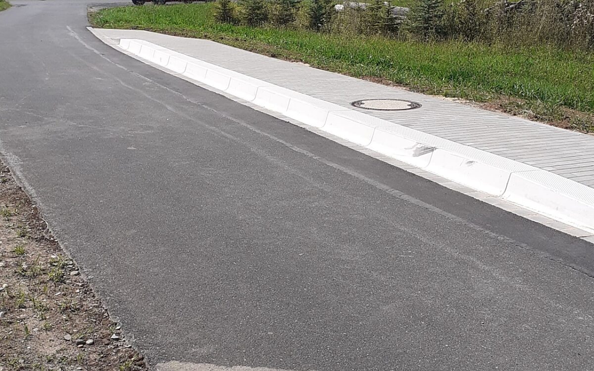 Buswendeschleife Gossmannsdorf 10 Buswendeschleife Gossmannsdorf 10