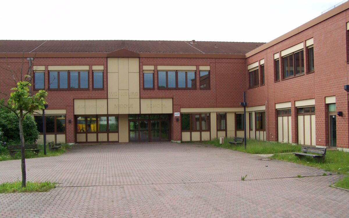 Leighton 041 Leighton 041